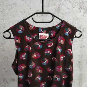 Krótki top SOS & IB DRASBEK DESIGN